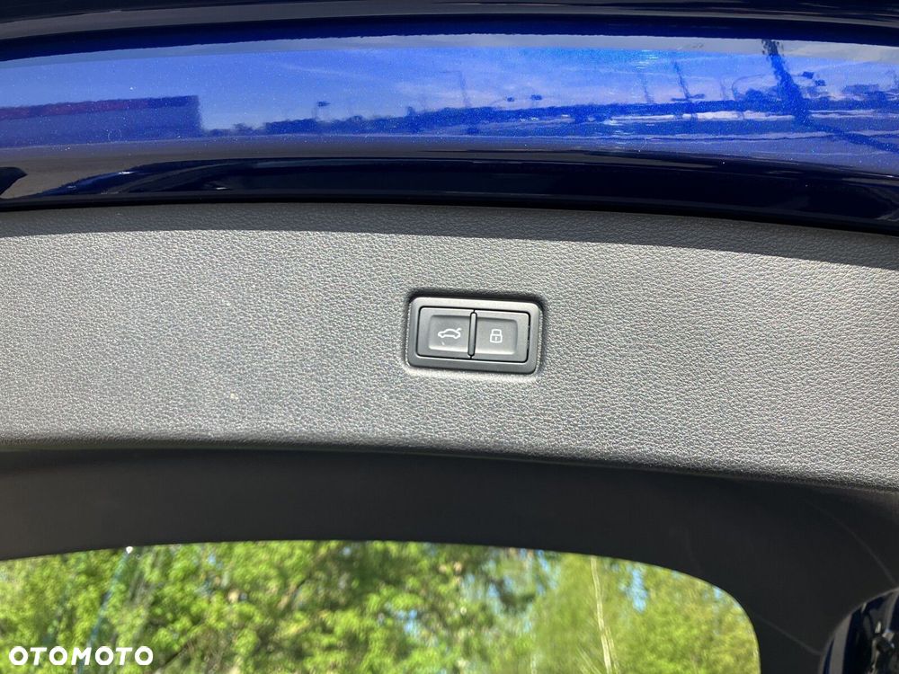 Audi Q5 Sportback - 25