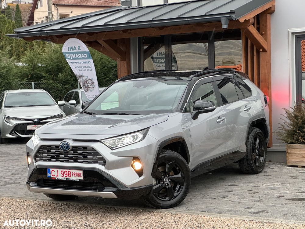 Toyota RAV4 2.5 4x4 Hybrid Team Deutschland - 1