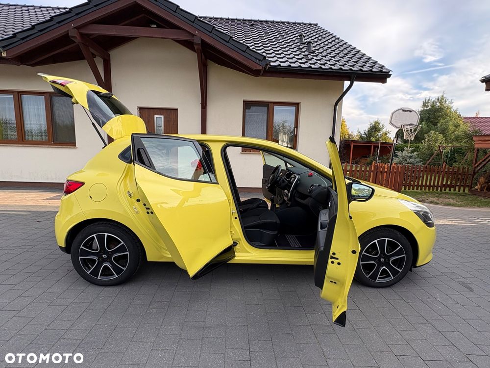 Renault Clio - 16