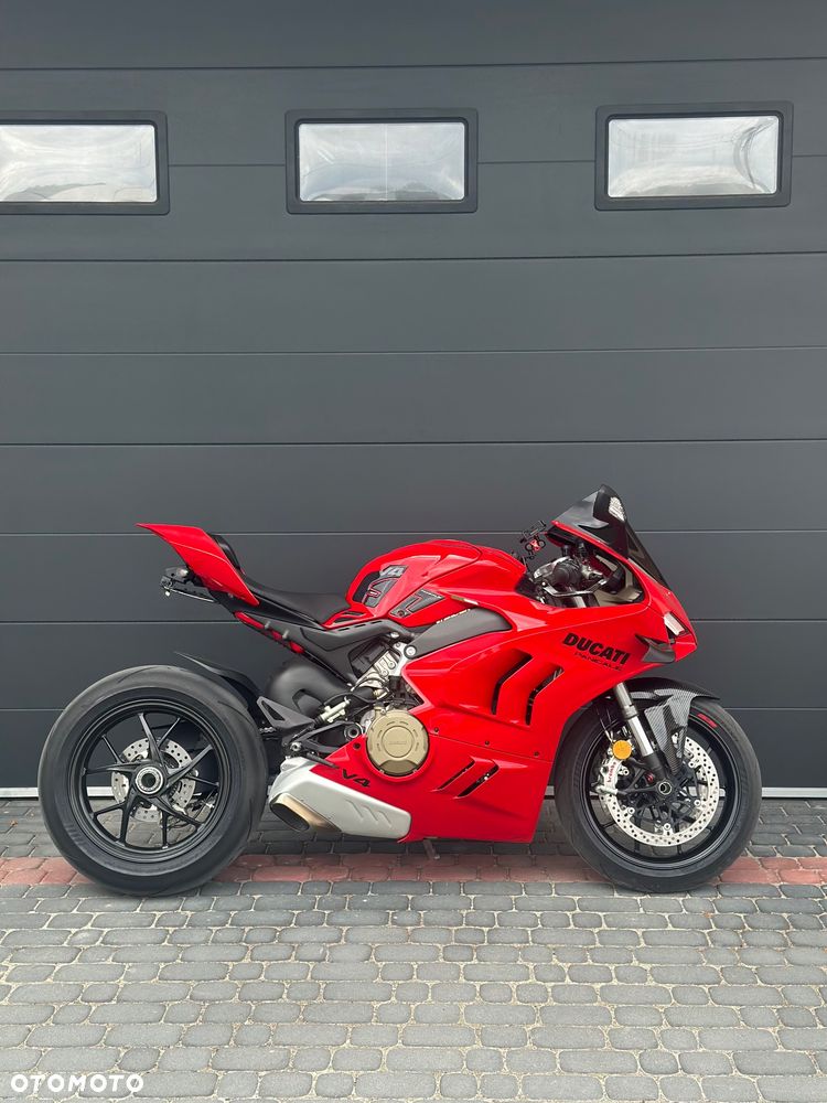 Ducati Panigale V4 - 1