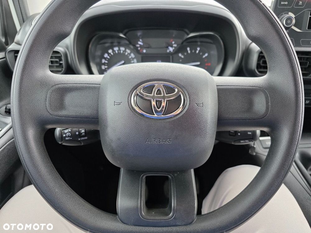 Toyota PROACECITY - 12