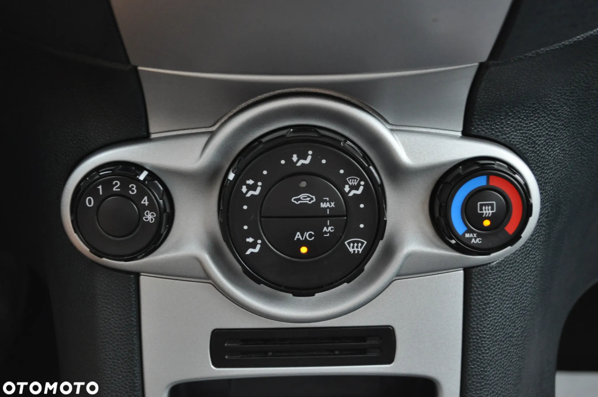 Ford Fiesta 1.25 Viva - 27
