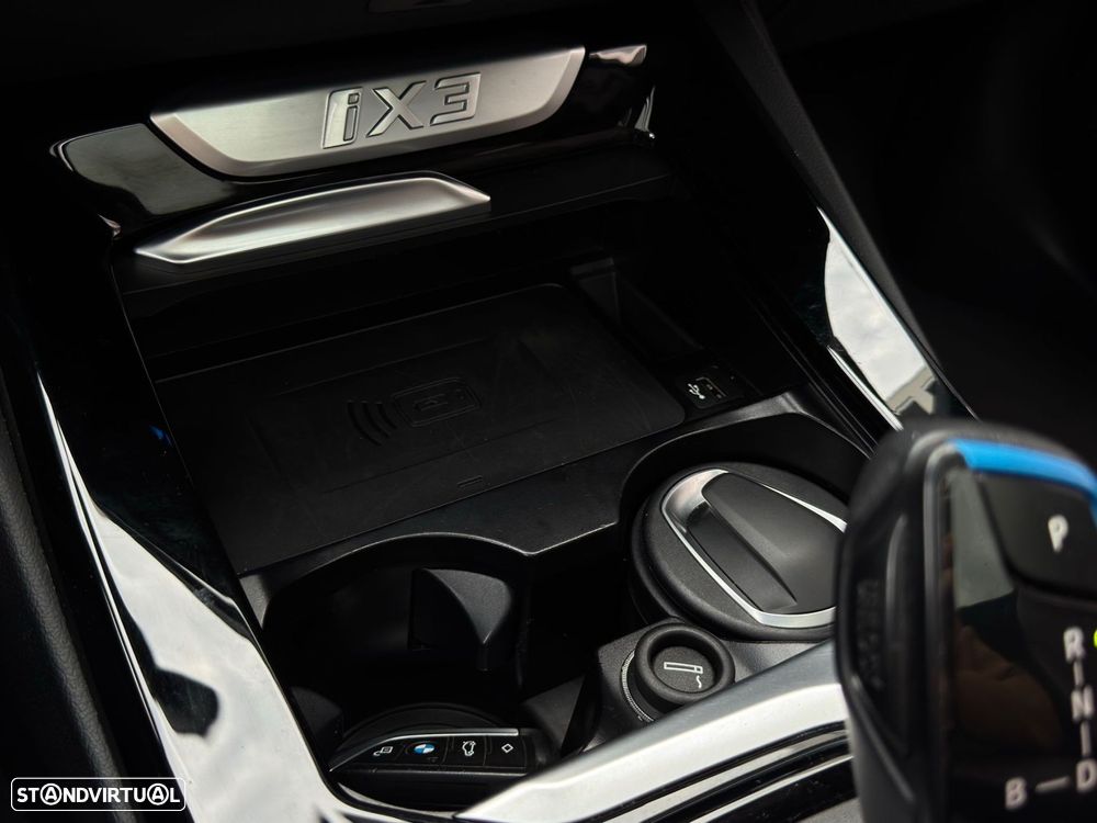 BMW iX3 Inspiring - 18