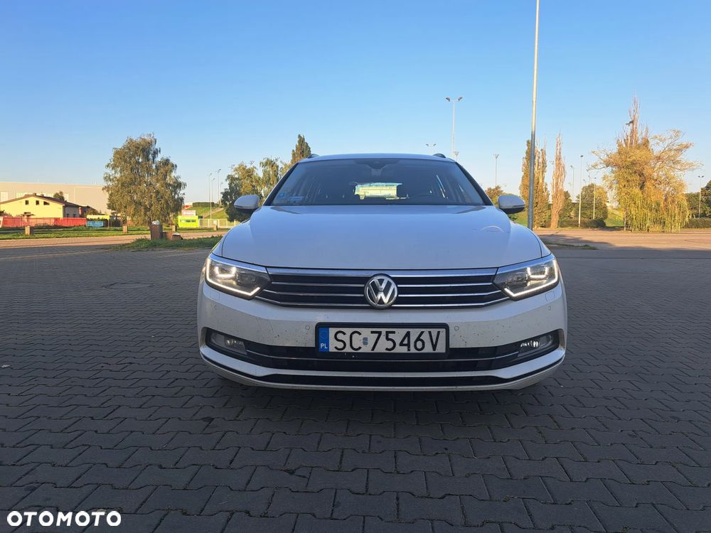 Volkswagen Passat 2.0 TDI BMT Comfortline - 16