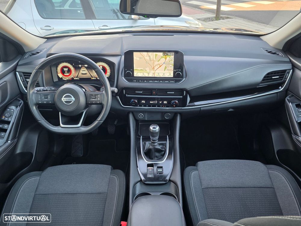 Nissan Qashqai 1.3 DIG-T N-Connecta J18 - 23