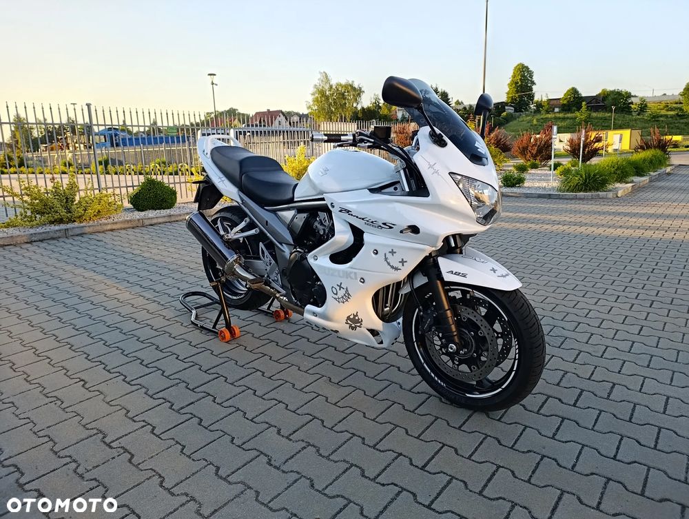 Suzuki Bandit - 4