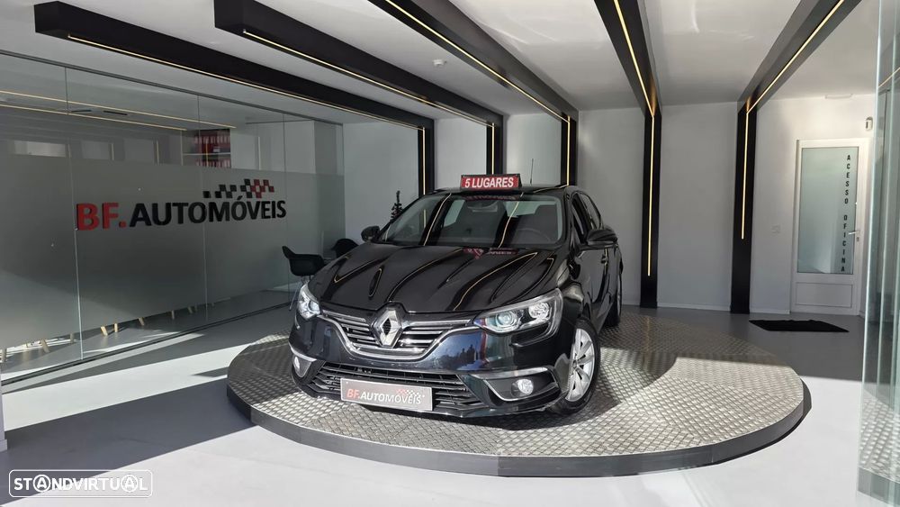 Renault Mégane 1.5 dCi Dynamique S SS - 11