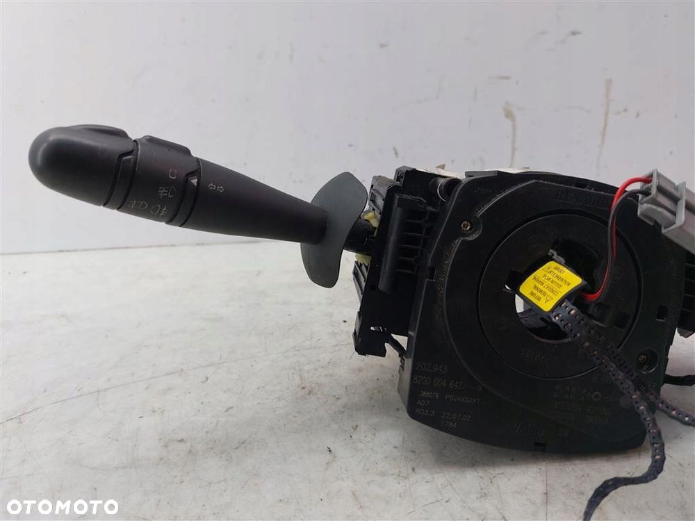 PRZEŁĄCZNIK ZESPOLONY PAJĄK RENAULT LAGUNA II ESPACE IV 01-05 R 8200012245 - 2