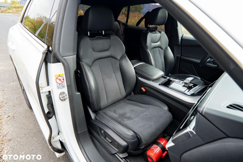 Audi Q8 45 TDI mHEV Quattro Tiptronic - 16