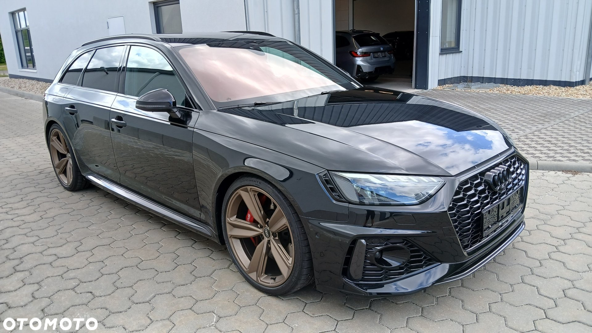 Audi RS4 - 2