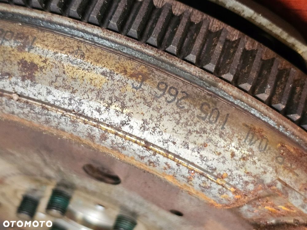 SPRZĘGŁO KOŁO DWUMASOWE VW SKODA OCTAVIA III 2.0TDI 04L141015E - 14
