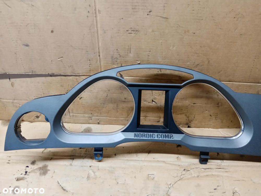 Osłona obudowa licznika zegarów dekor Audi A6 C6 4F1857115B - 2