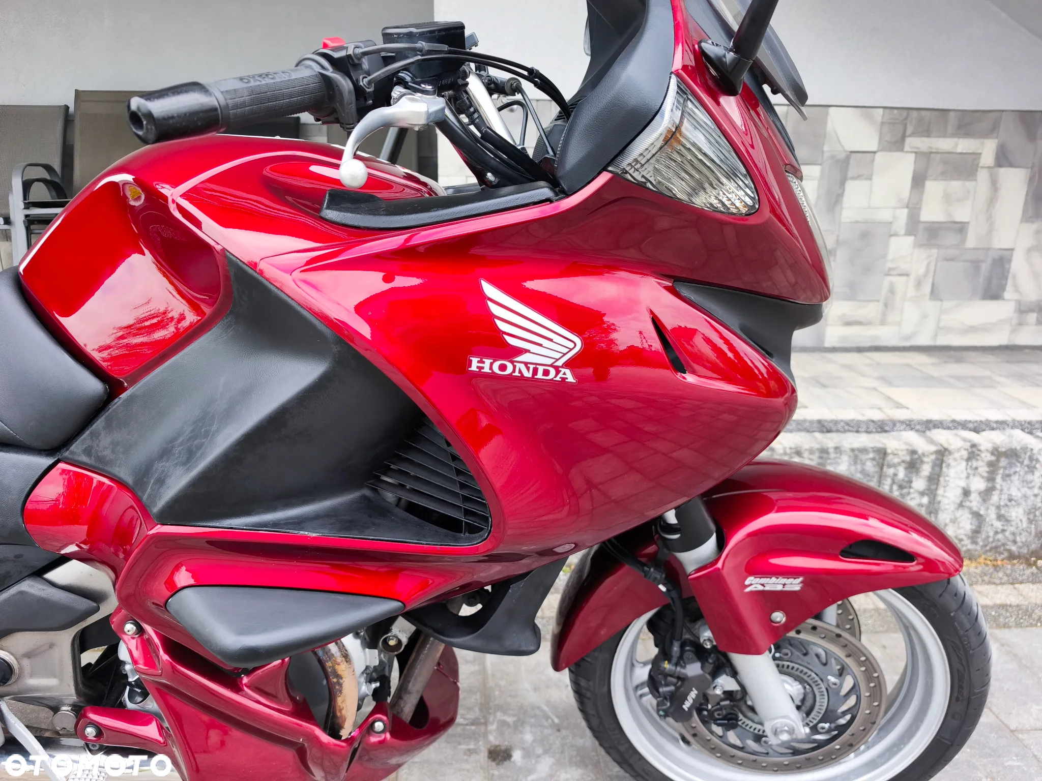 Honda NT - 15