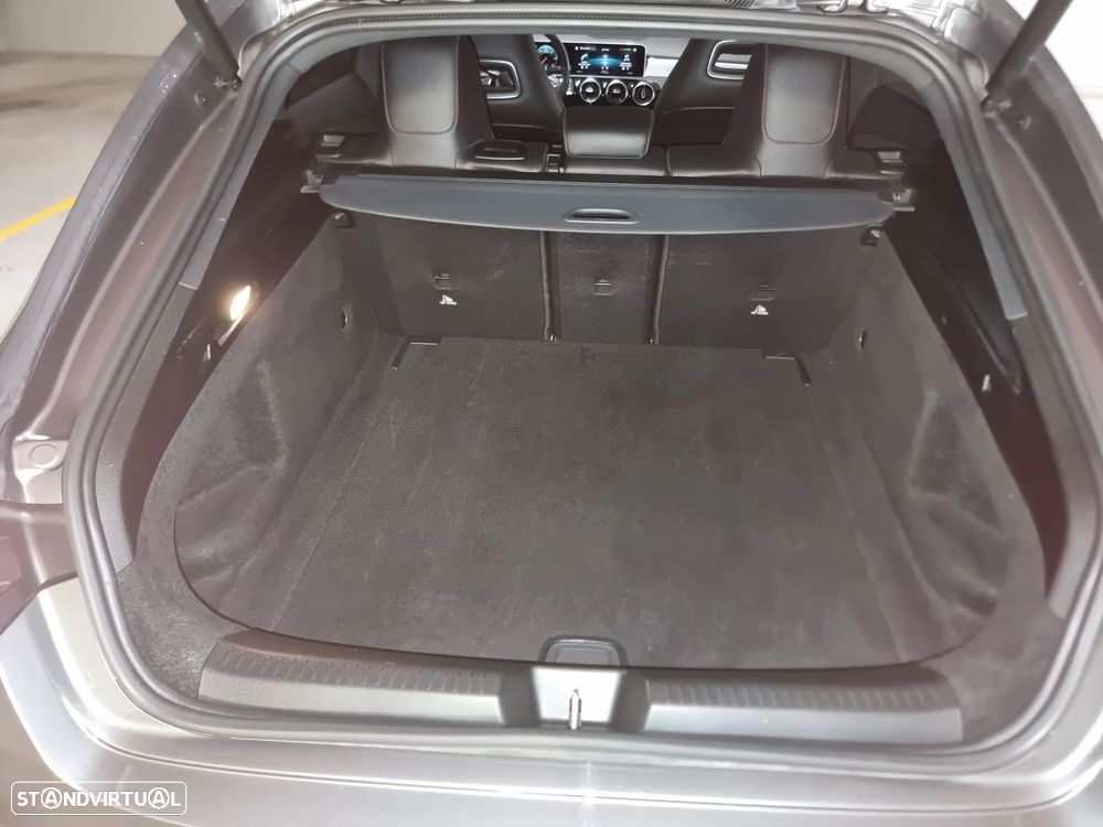 Mercedes-Benz CLA 200 d Shooting Brake AMG Line Aut. - 9