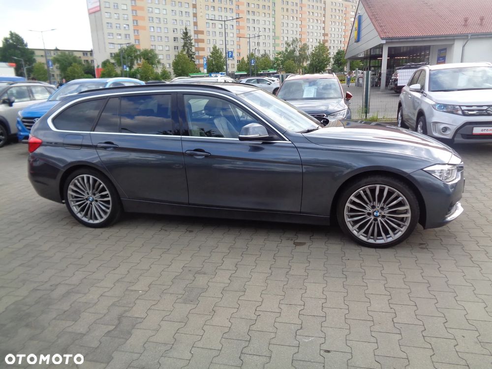 BMW Seria 3 320d xDrive Edition Luxury Line Purity - 7