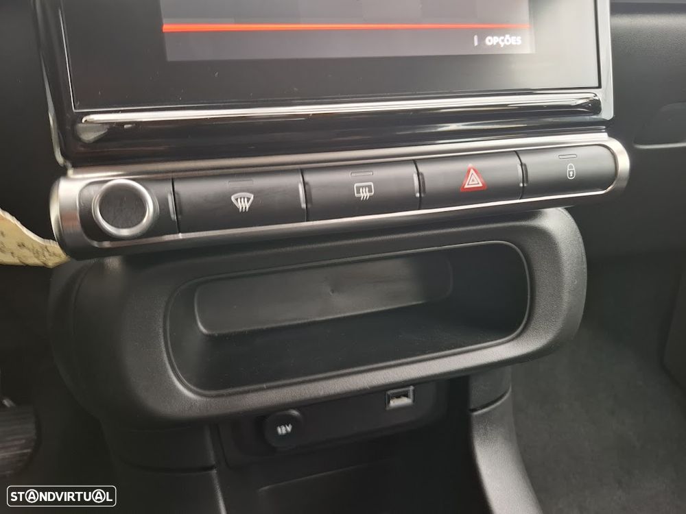 Citroën C3 1.2 PureTech C-Series - 19