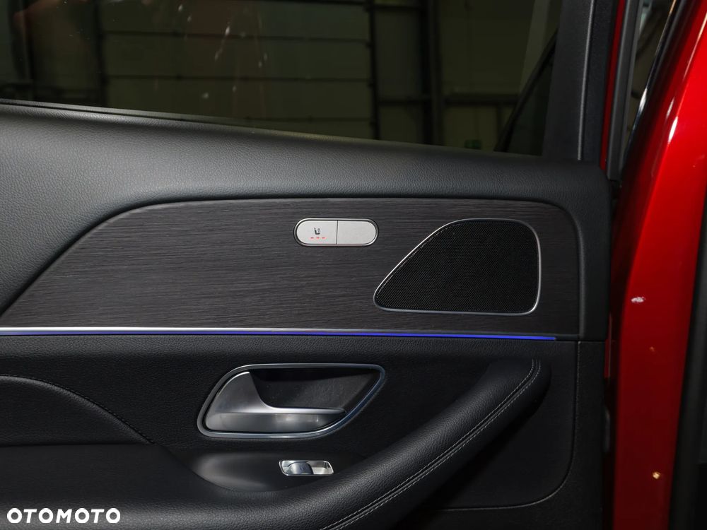 Mercedes-Benz GLE 300 d 4Matic 9G-TRONIC AMG Line - 40