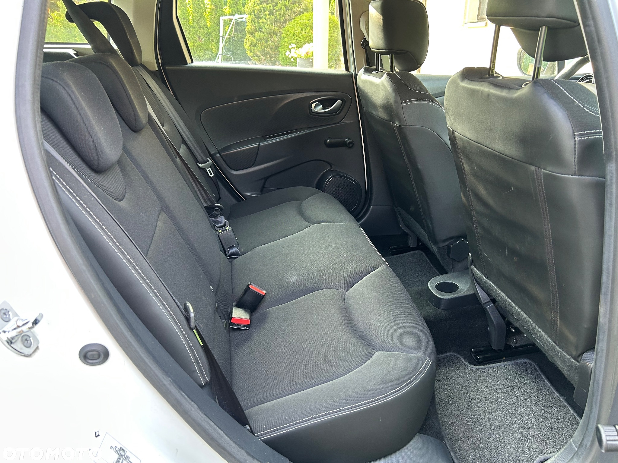 Renault Clio 1.0 TCe Equilibre - 18