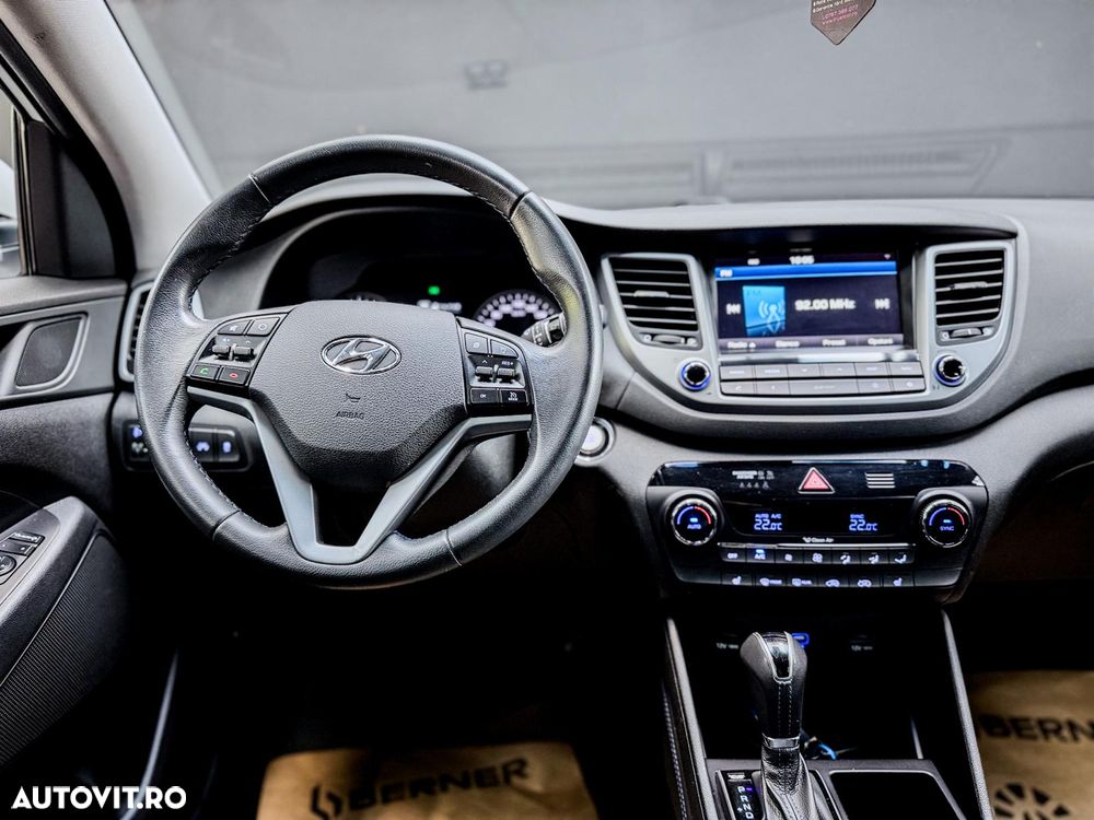 Hyundai Tucson - 13