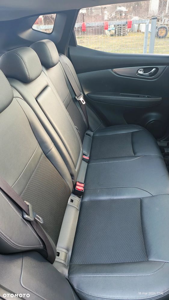 Nissan Qashqai 1.2 DIG-T Xtronic TEKNA - 19