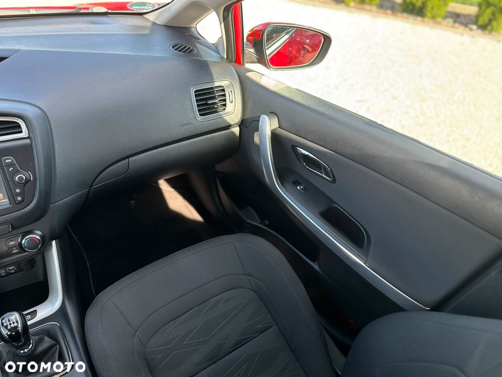 Kia Ceed 1.6 GDI L Business Line - 20