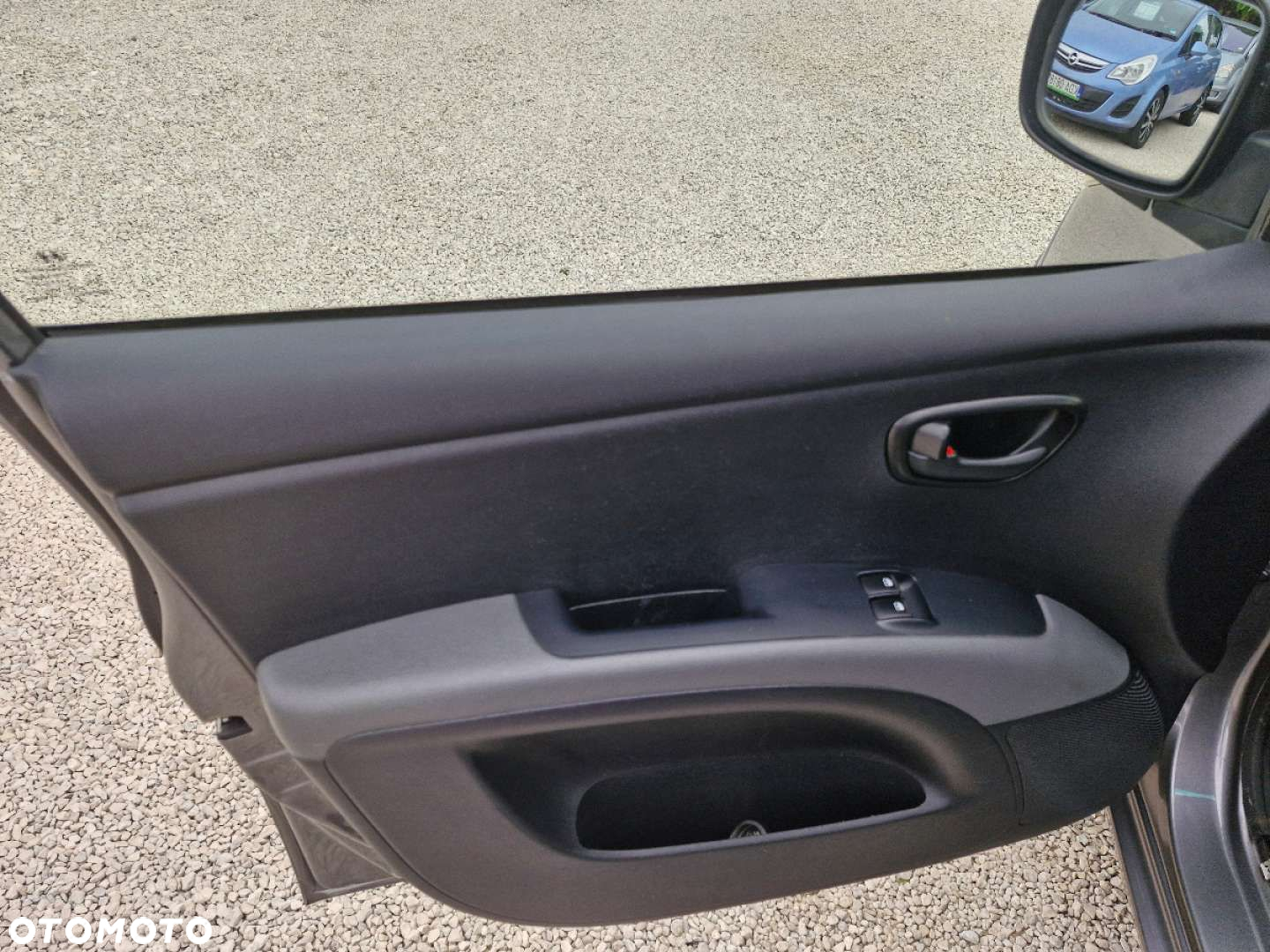Hyundai i10 - 15