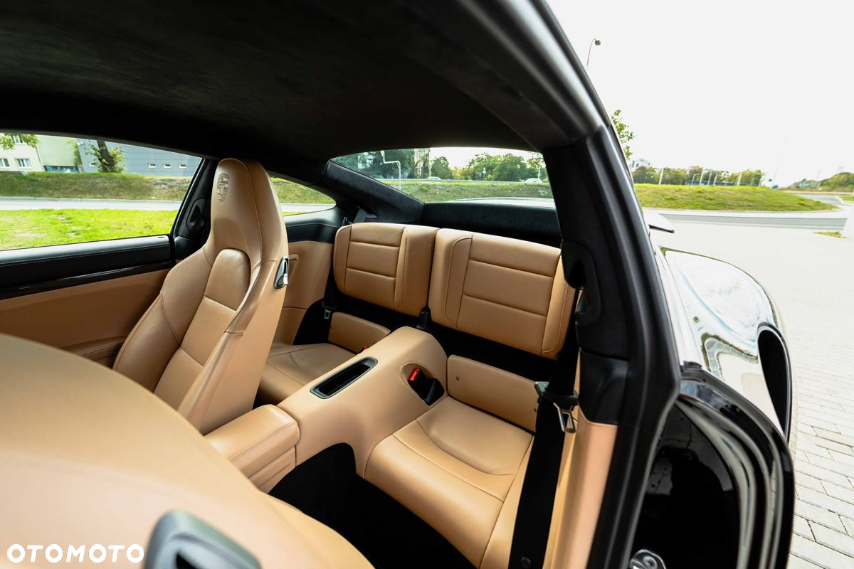 Porsche 911 - 19