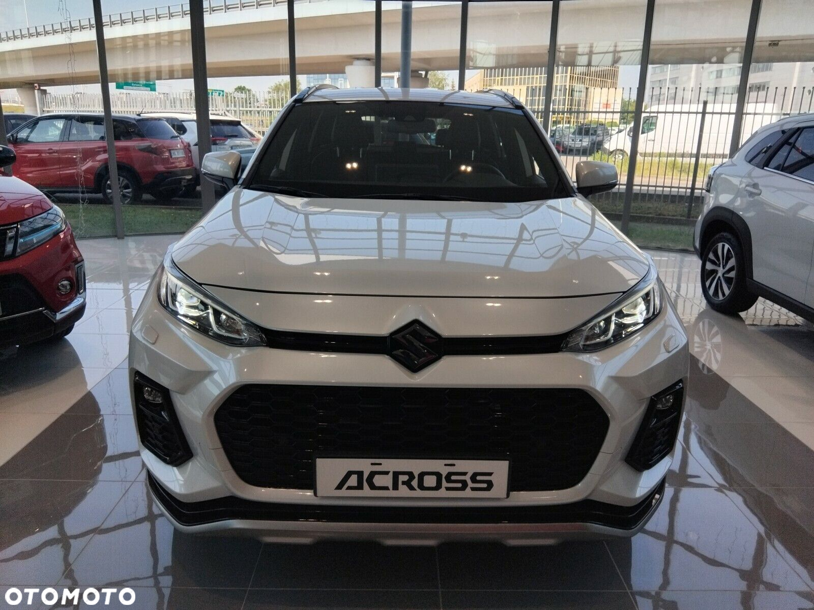 Suzuki Across - 7