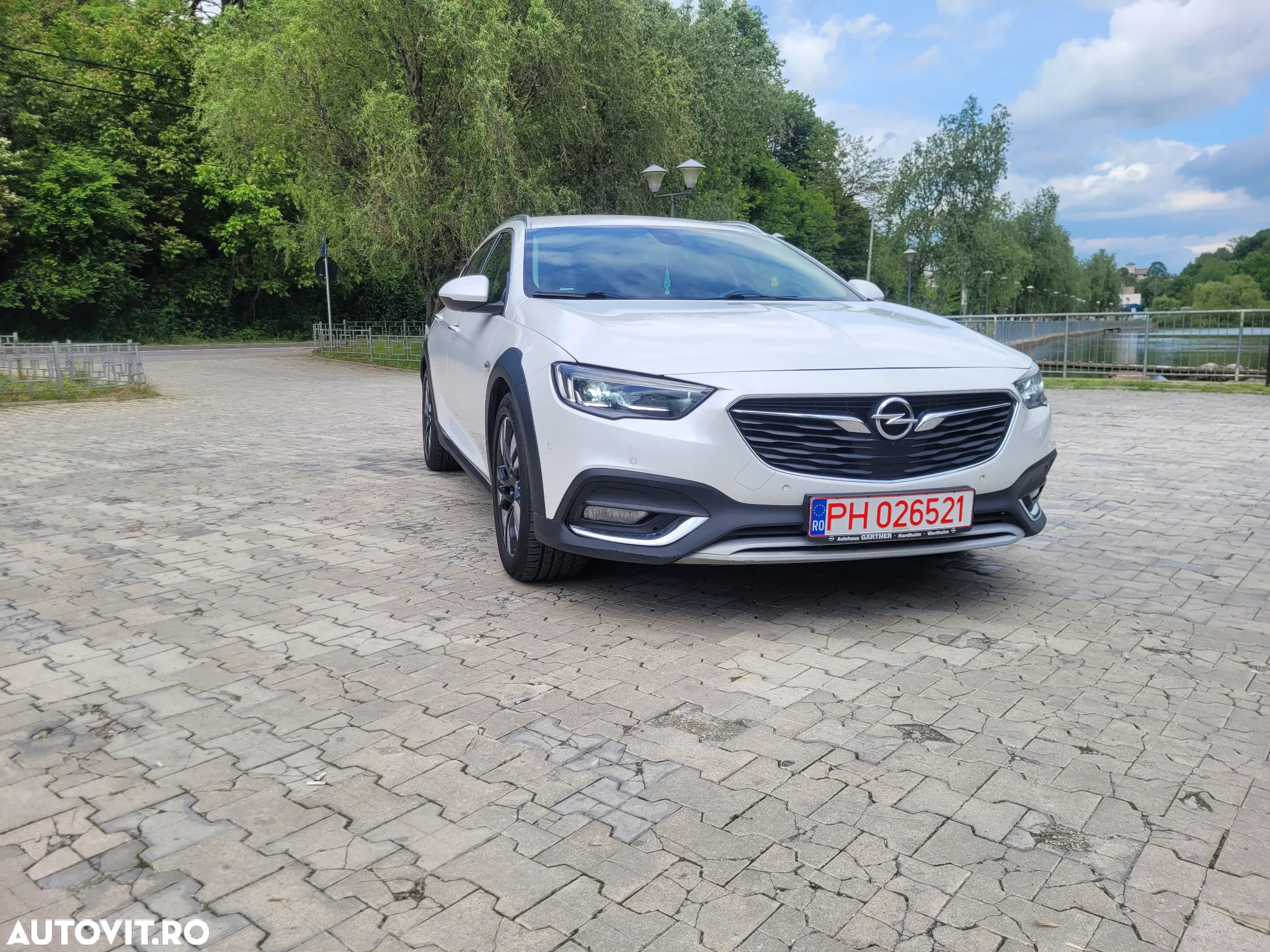 Opel Insignia Grand Sport 2.0 BiTurbo D 4x4 Automatik Ultimate - 8