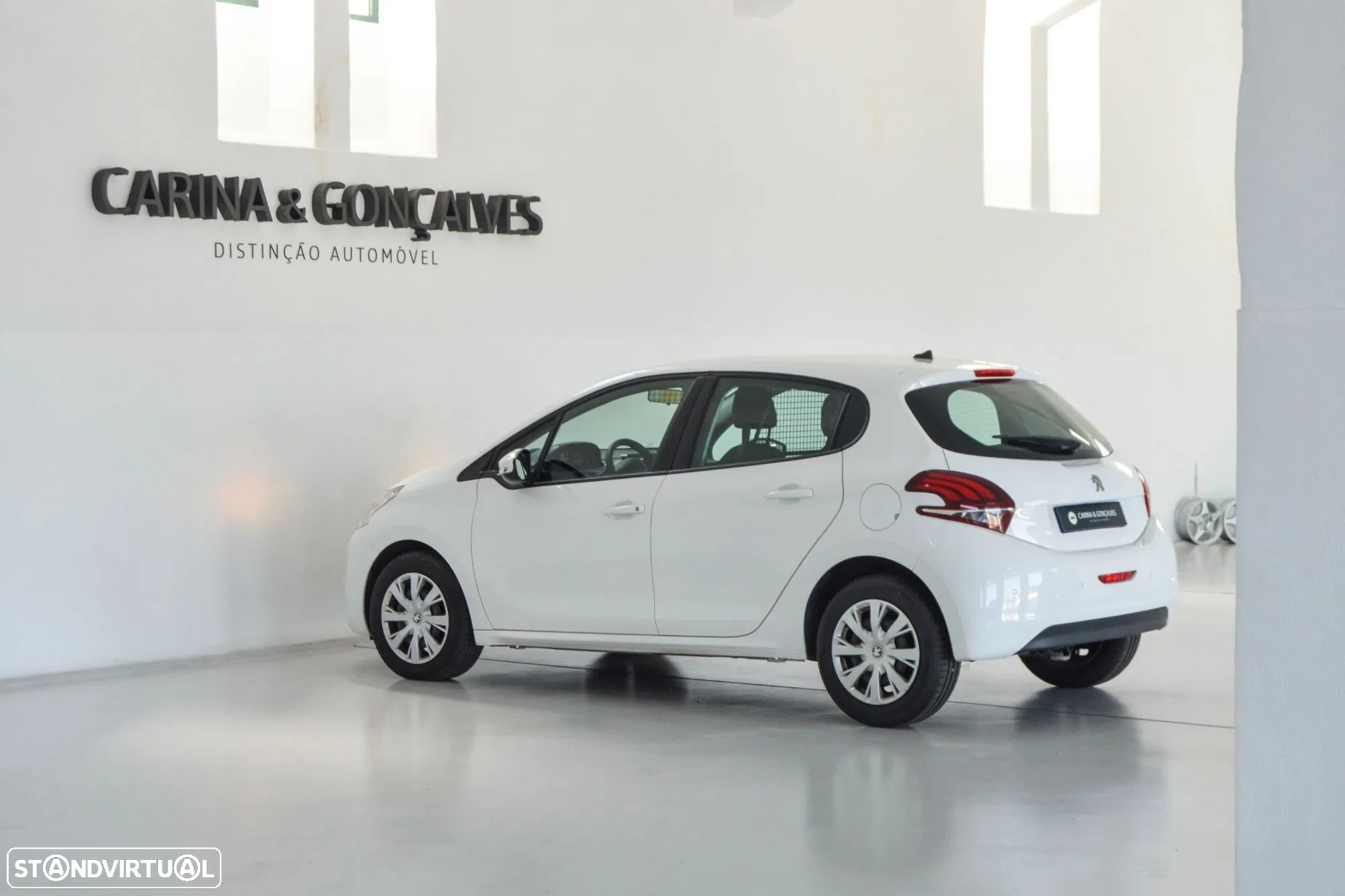 Peugeot 208 Van 1.5 BlueHDI 2L - IVA dedutível - 48