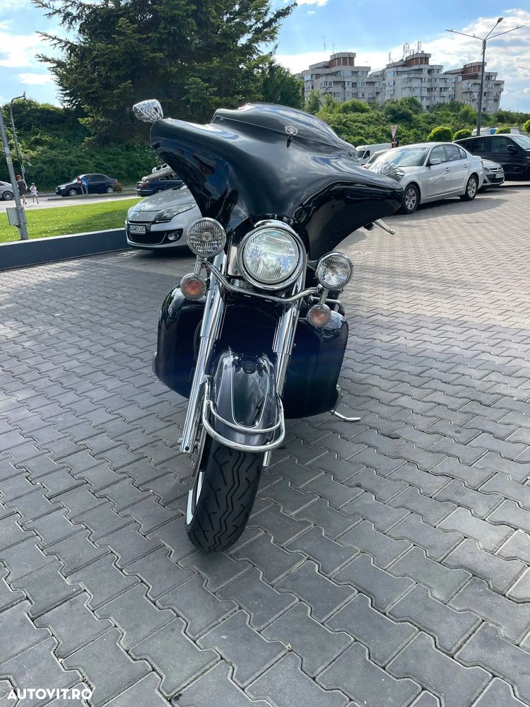 Yamaha XVZ 1300 Royal Star Venture - 2