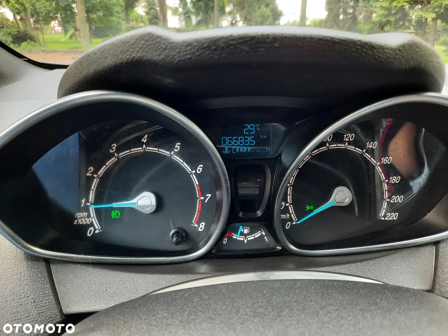 Ford Fiesta 1.0 EcoBoost Start-Stop ST-LINE - 28