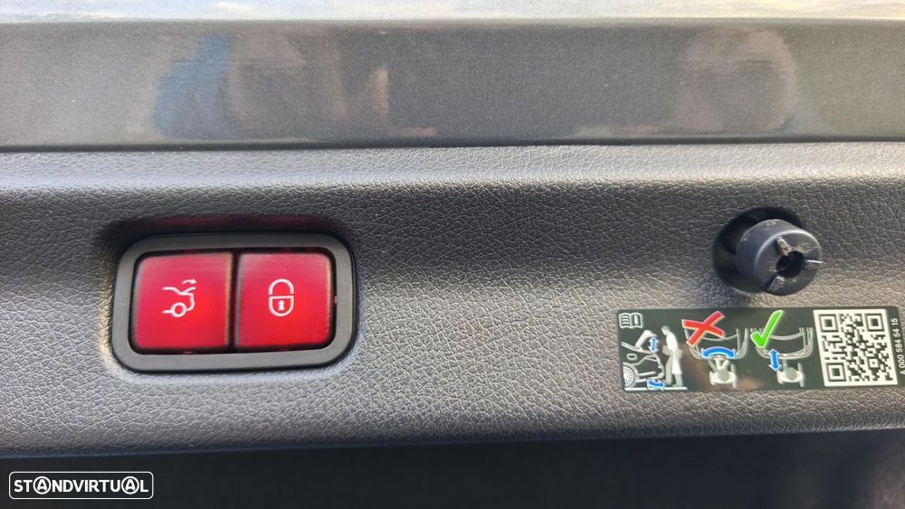 Mercedes-Benz EQE 300 Edition - 27