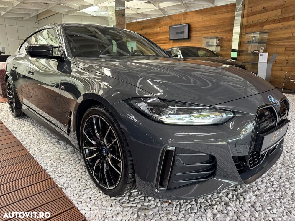 BMW i4 - 4