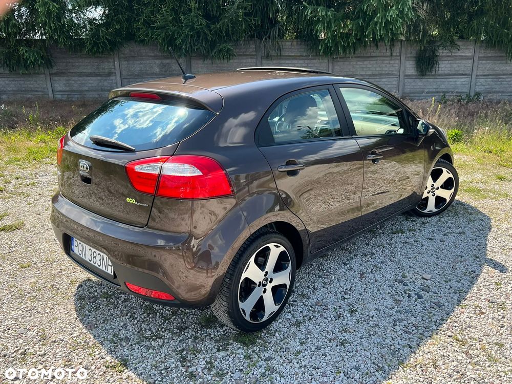 Kia Rio 1.4 CRDI Platinum Edition - 9