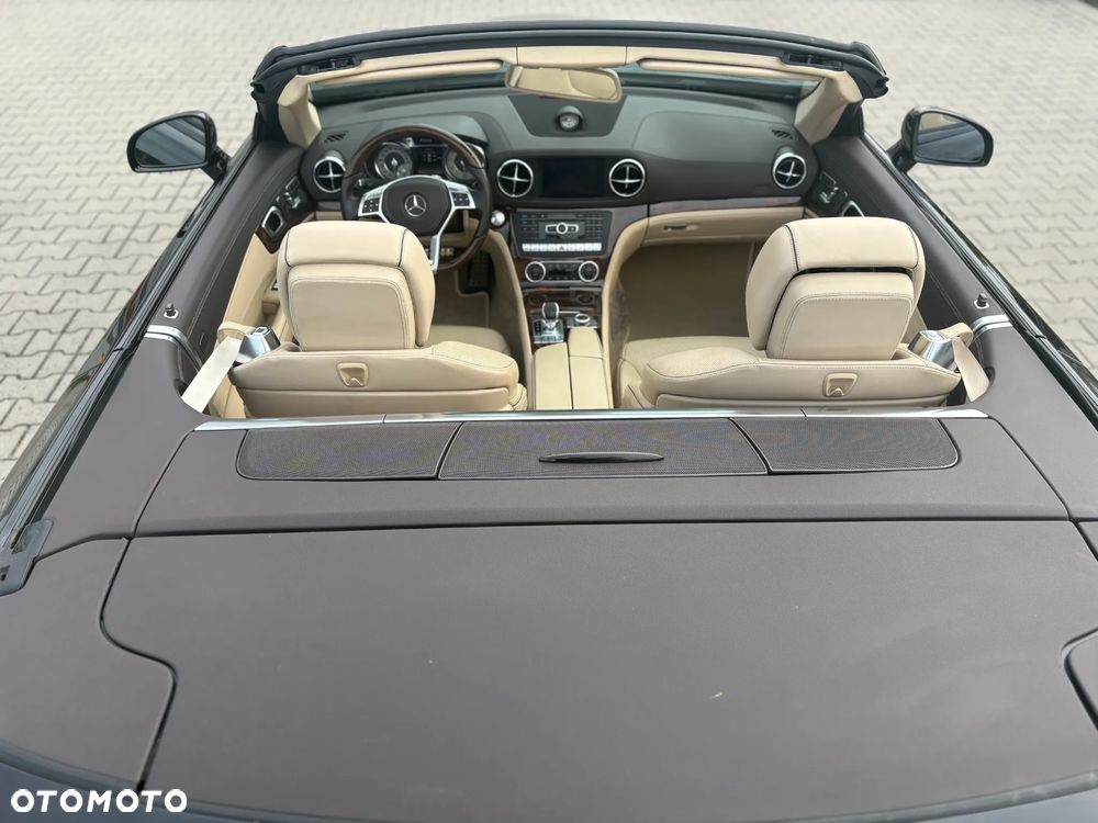 Mercedes-Benz SL - 10