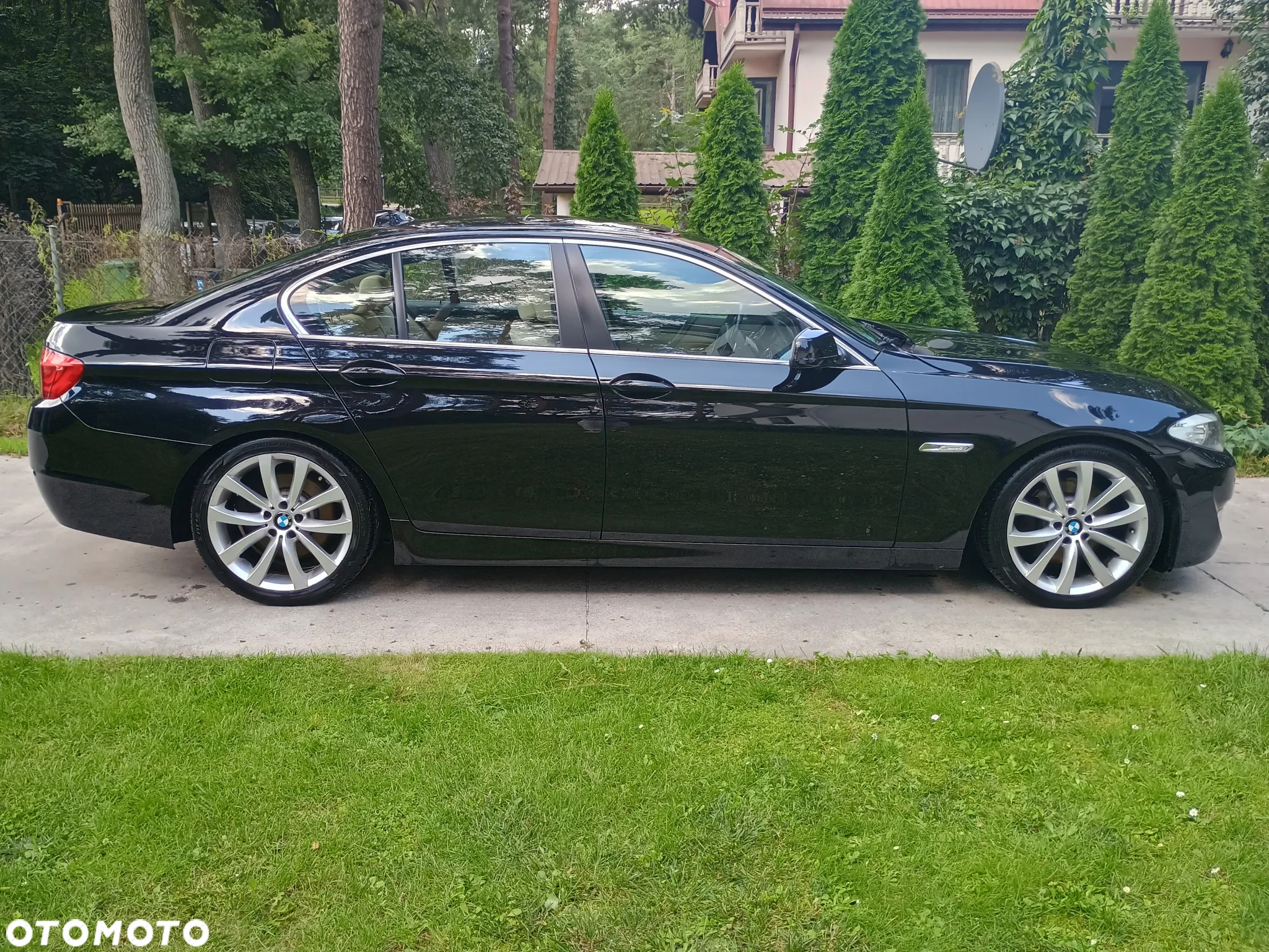 BMW Seria 5 530d xDrive - 2