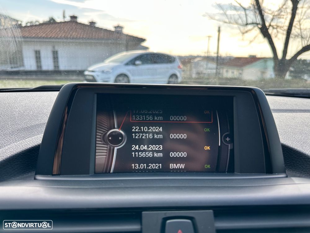 BMW 116 d Pack M - 47
