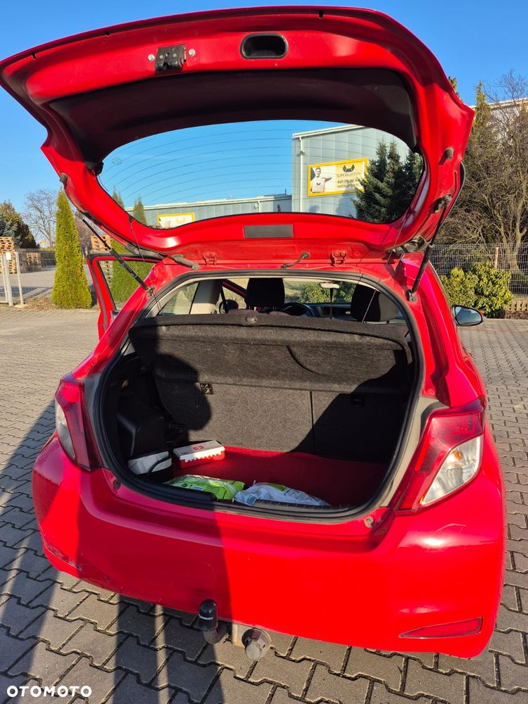 Toyota Yaris - 14