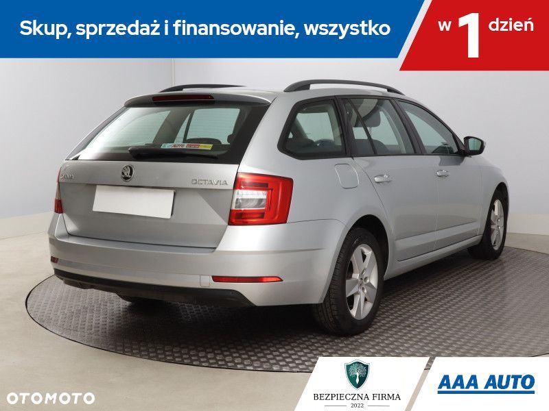 Skoda Octavia - 7
