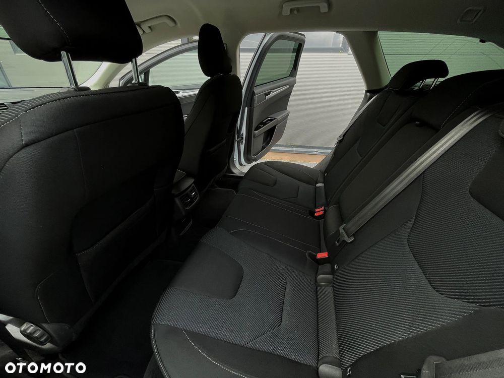 Ford Mondeo SW 1.5 EcoBoost Titanium - 21