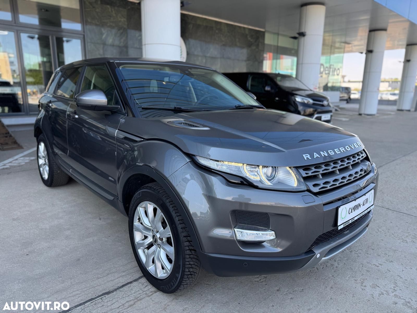 Land Rover Range Rover Evoque - 1
