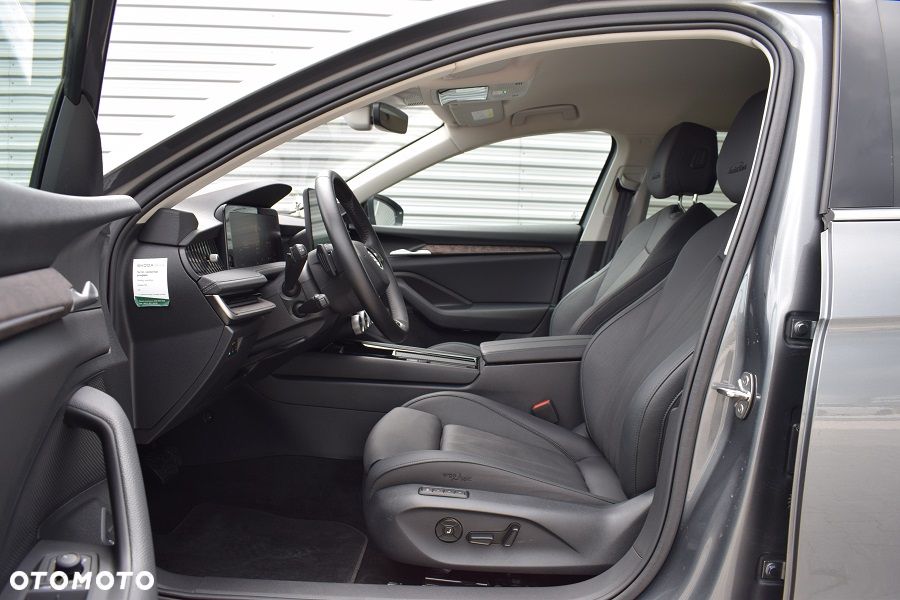 Skoda Superb 2.0 TDI SCR 4x4 L&K DSG - 6