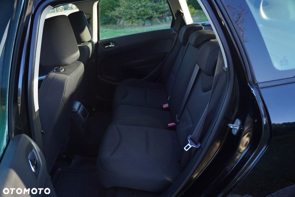 Peugeot 308 1.6 e-HDi Access STT - 18