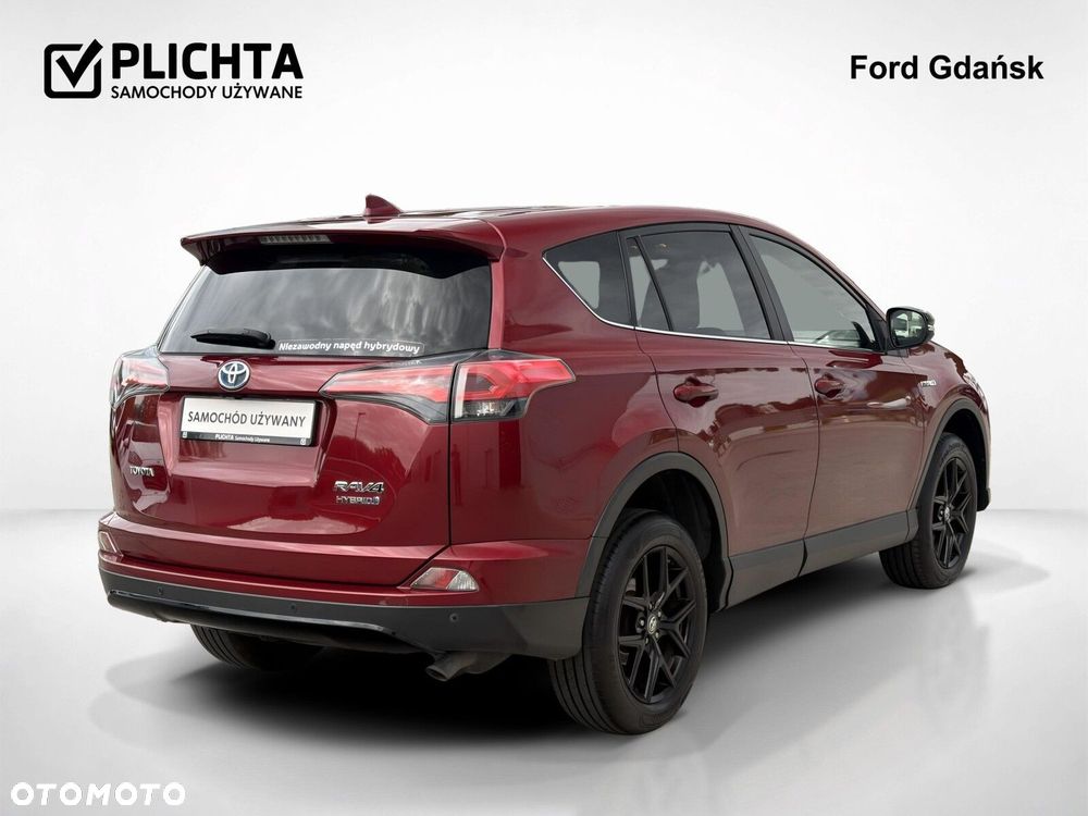 Toyota RAV4 - 6