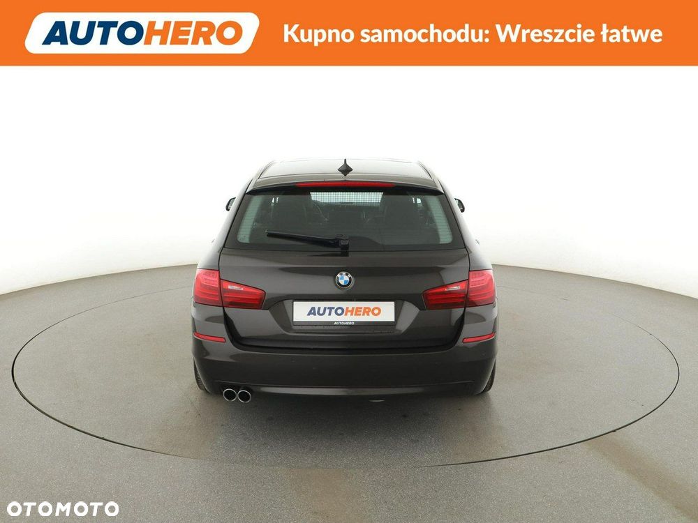 BMW Seria 5 520d xDrive - 7