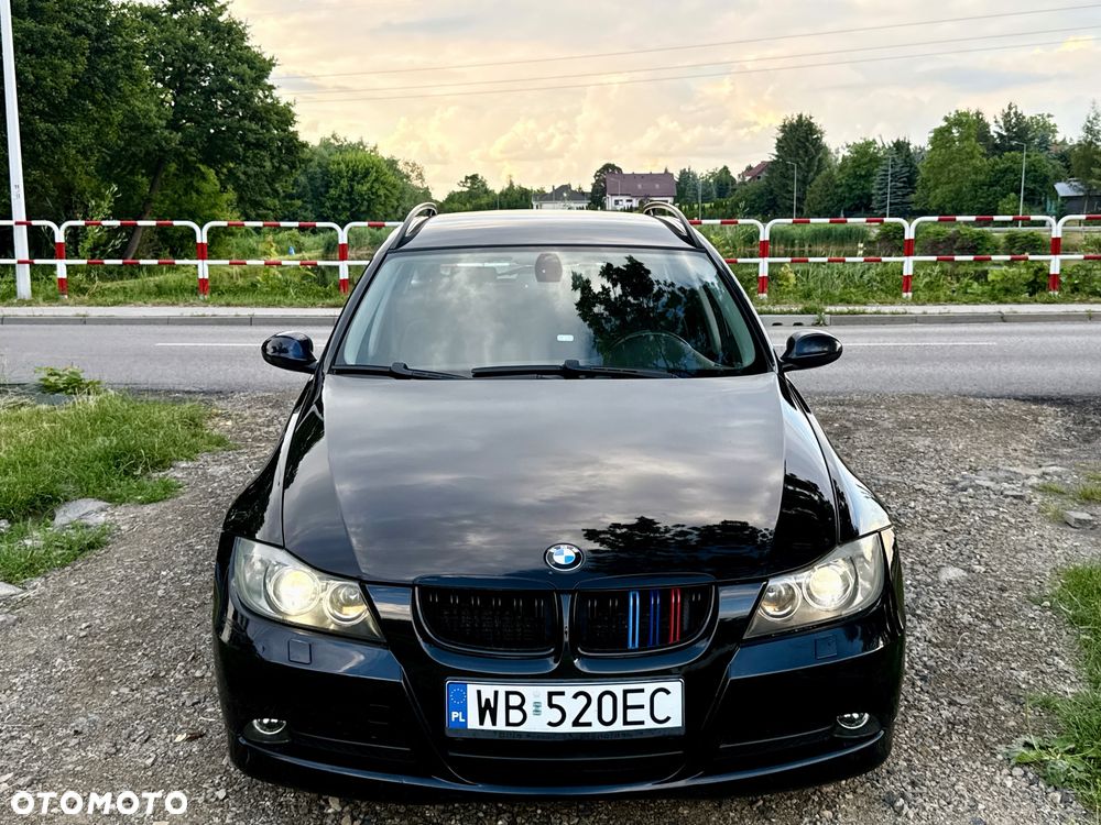 BMW Seria 3 320i - 7