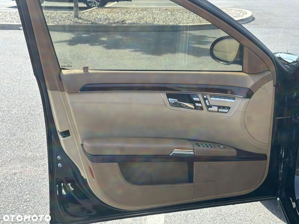 Mercedes-Benz Klasa S - 25