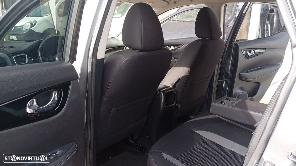 Nissan Qashqai - 11