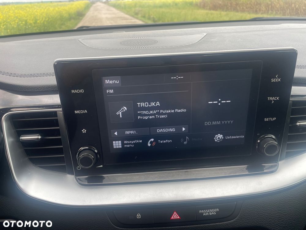 Kia XCeed - 32